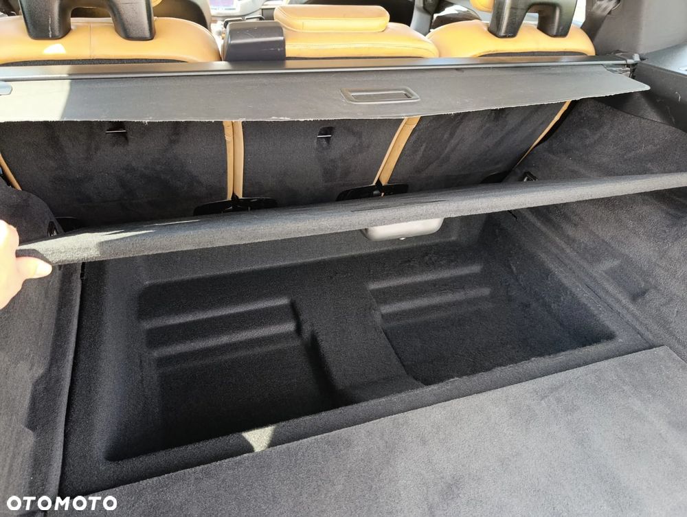 Volvo XC 90 - 22
