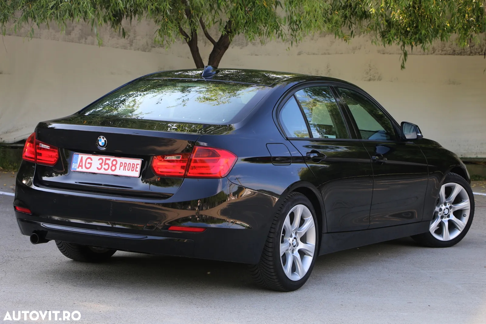 BMW Seria 3 320d Aut. - 5