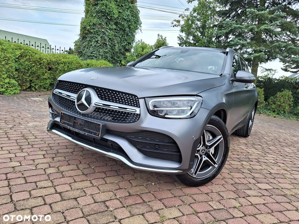 Mercedes-Benz GLC 200 4Matic 9G-TRONIC AMG Line - 6