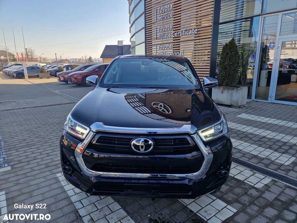 Toyota Hilux 2.8D 204CP 4x4 Double Cab AT MHEV Executive - 2