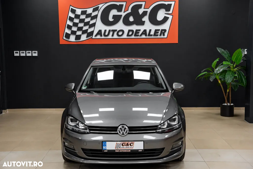 Volkswagen Golf 1.4 TSI BlueMotion Technology DSG Highline - 3