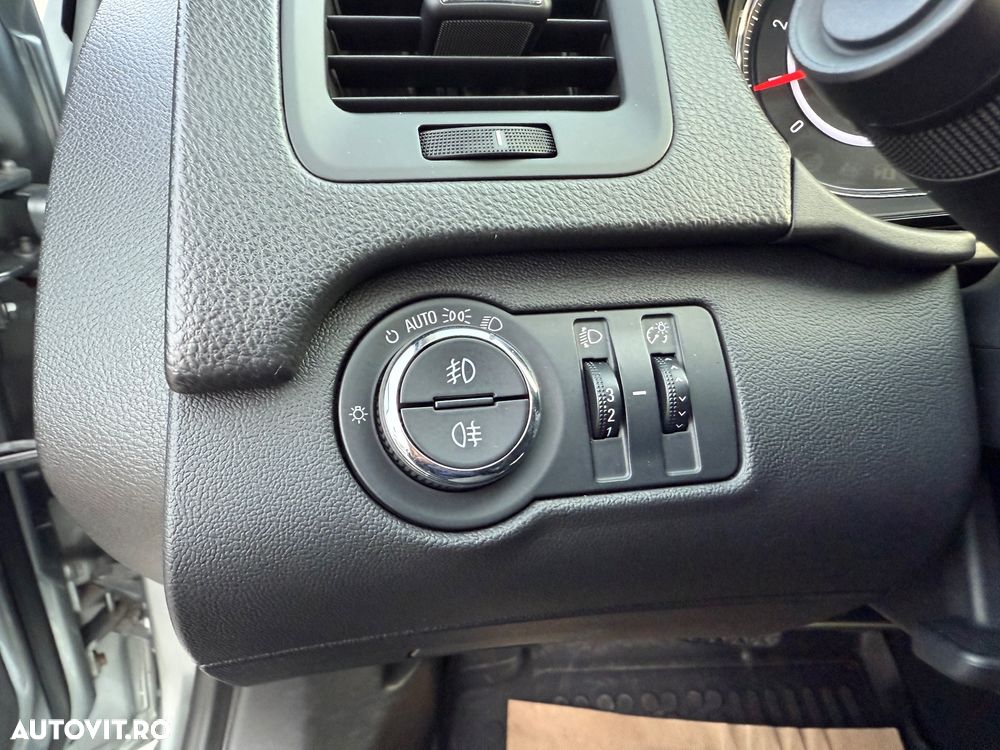 Opel Insignia 2.0 CDTI Automatik Business Edition - 21