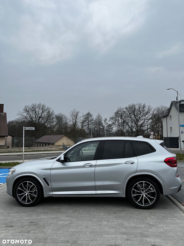 BMW X3 2019 photo 3