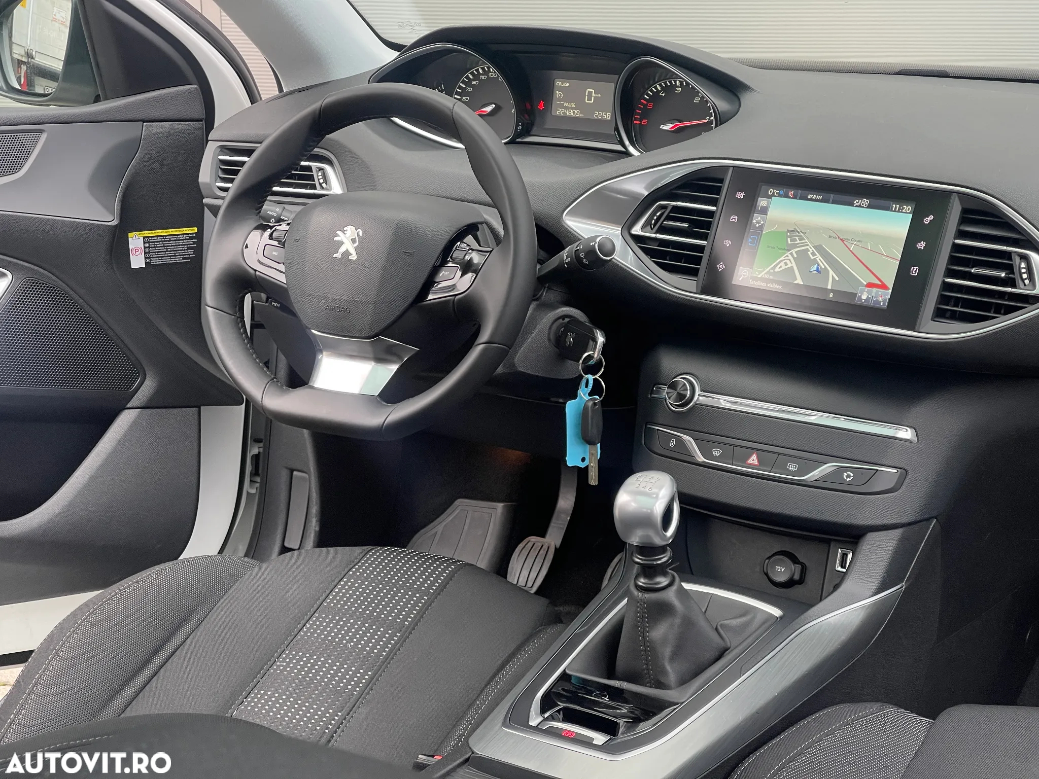 Peugeot 308 SW BlueHDi 120 Stop & Start Business-Line - 15