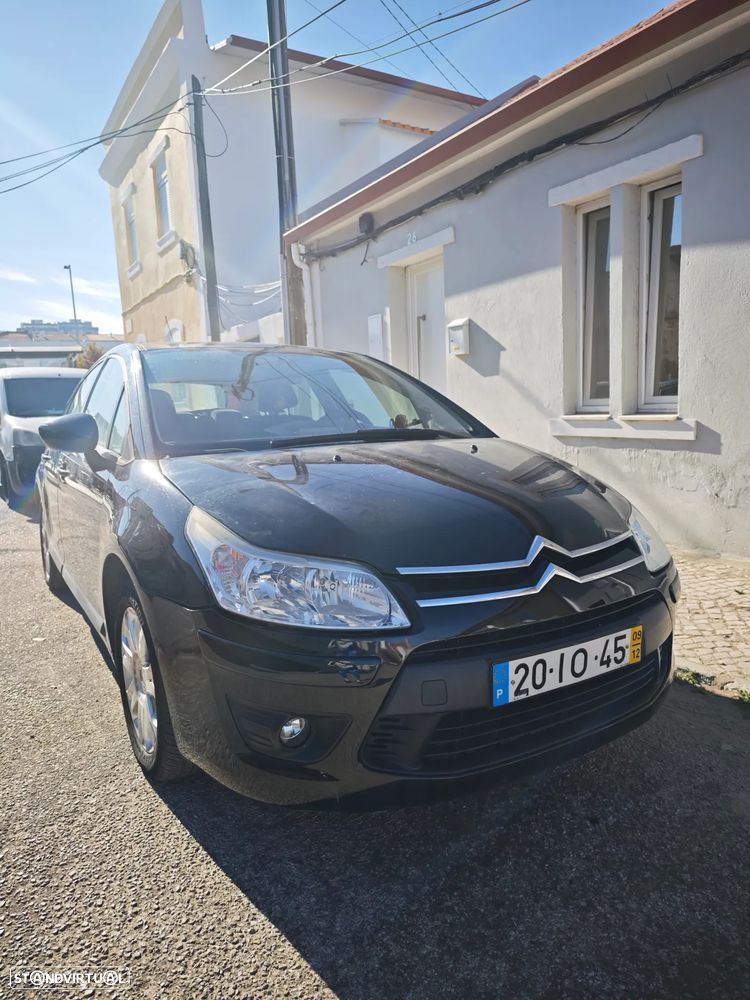 Citroen C4 2009 photo 3