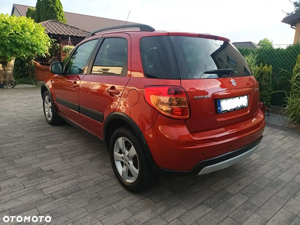 Suzuki SX4 1.6 Premium - 3