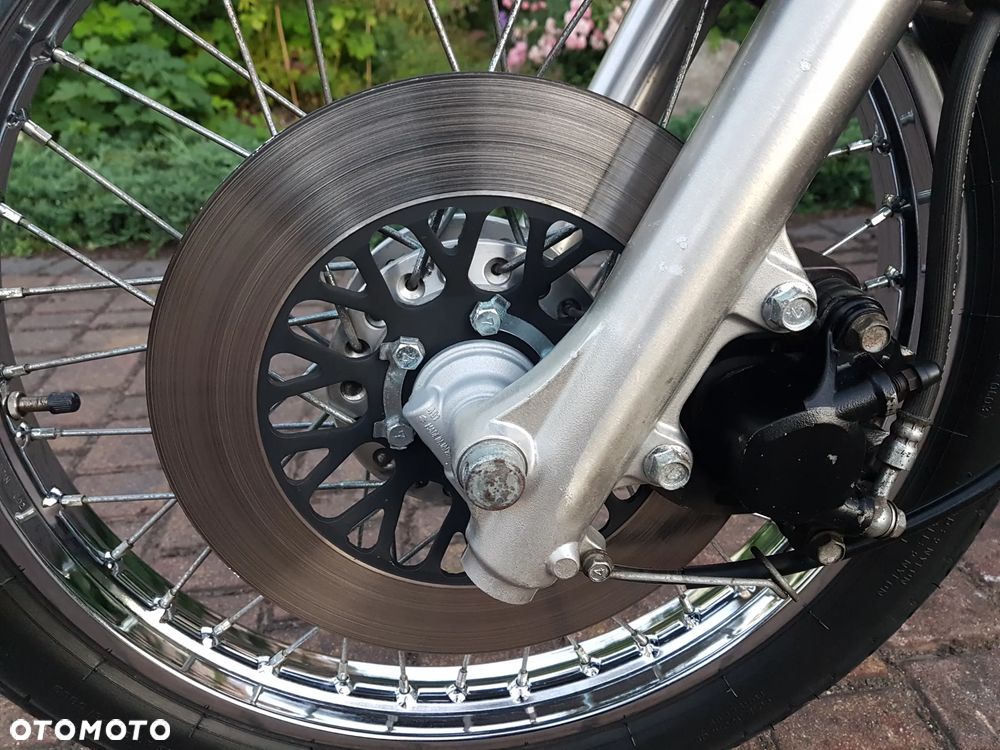 Suzuki GN - 19