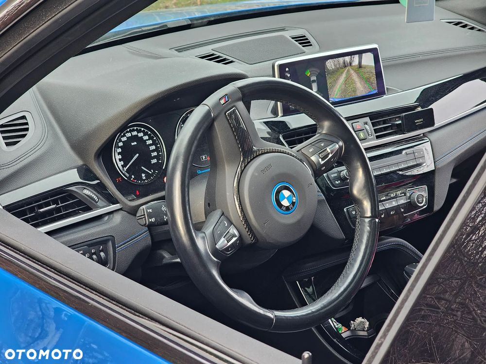 BMW X1 - 15