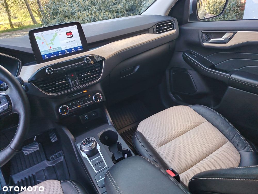 Ford Escape 2.0 EcoBoost AWD Titanium - 22