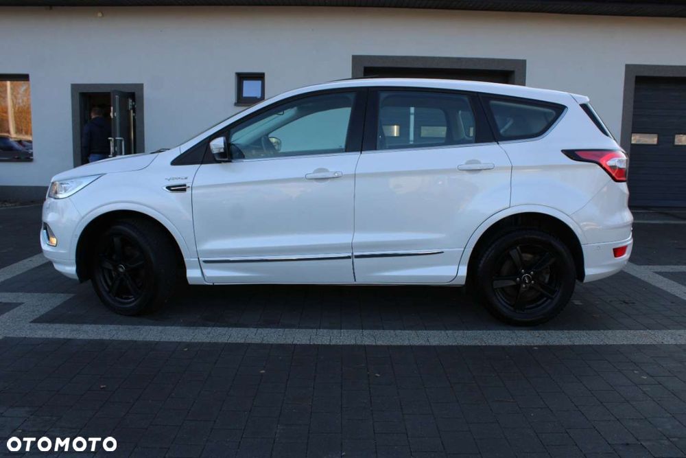 Ford Kuga 1.5 EcoBoost 2x4 Vignale - 4