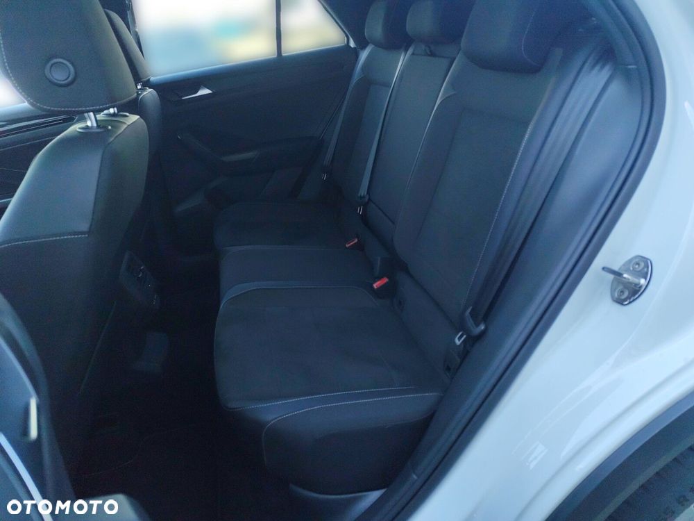Volkswagen T-Roc 1.5 TSI R-Line DSG - 13
