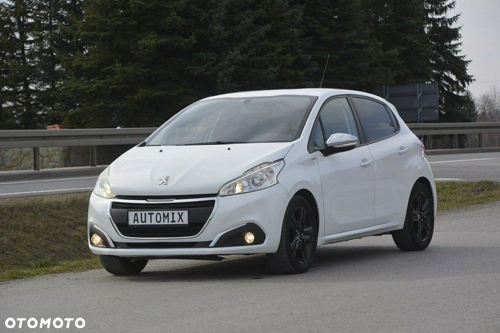 Peugeot 208 82 PureTech Style - 2
