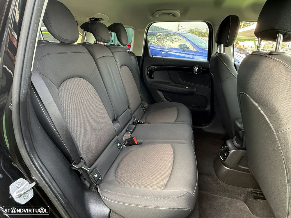 MINI Countryman Cooper SE ALL4 Auto - 24