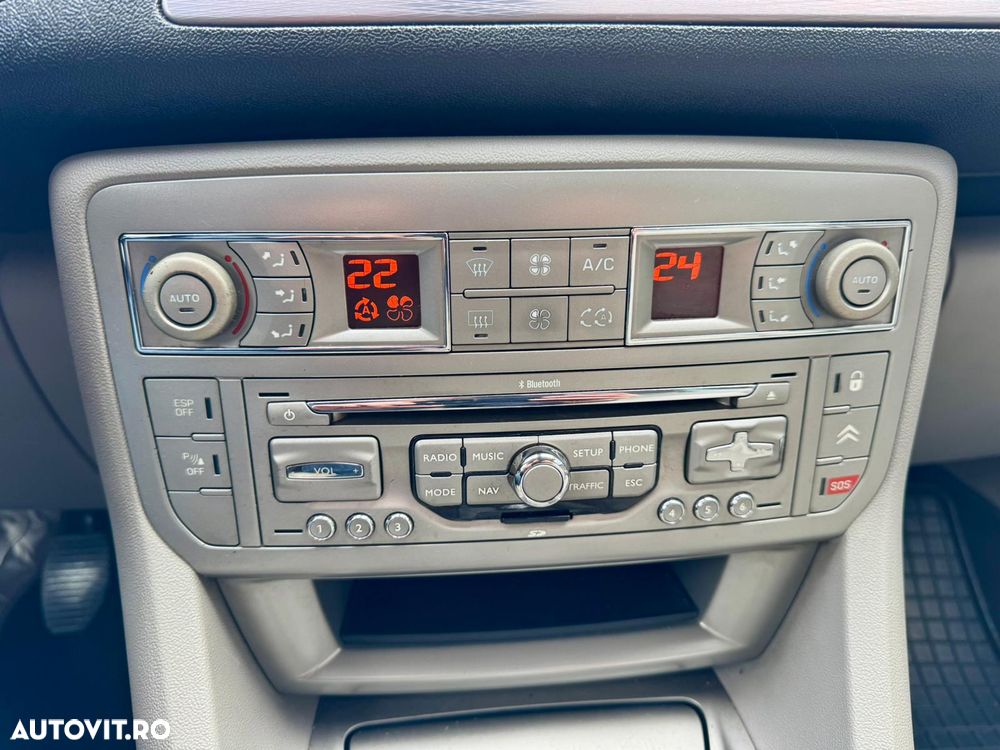 Citroën C5 Tourer 2.0 HDi FAP Susp M Seduction - 29