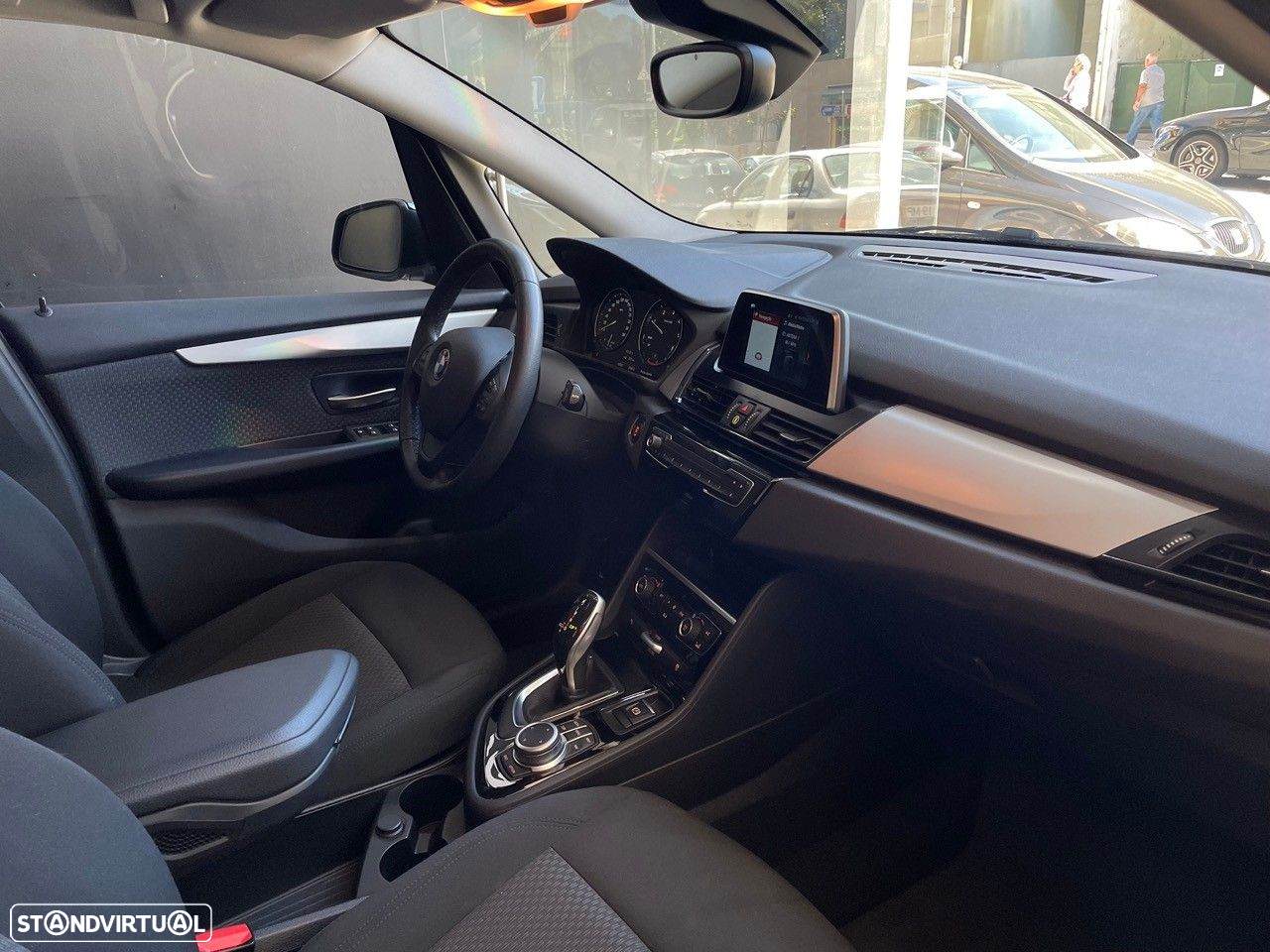 BMW 216 Active Tourer d Advantage Auto - 11