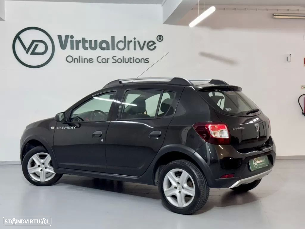 Dacia Sandero 1.5 dCi Stepway - 9