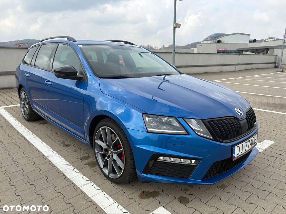 Skoda Octavia 2.0 TDI DSG RS - 12