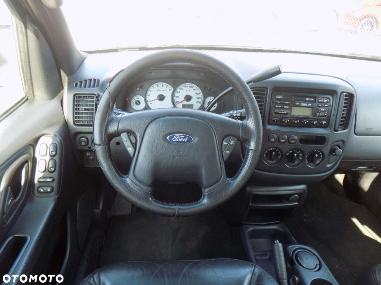 Ford Maverick - 6