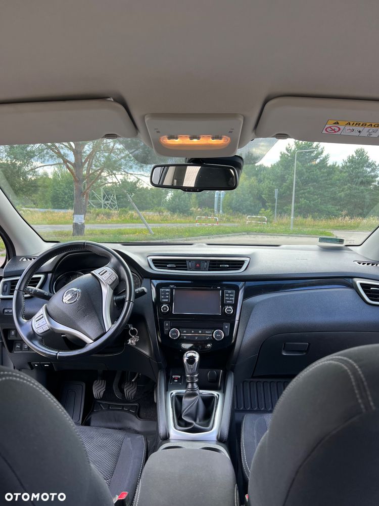 Nissan Qashqai - 2