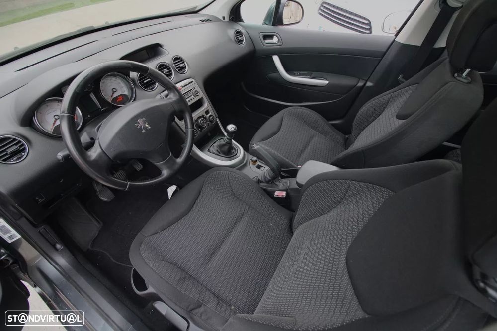 Peugeot 308 SW 1.6 HDi Premium CVM6 - 16