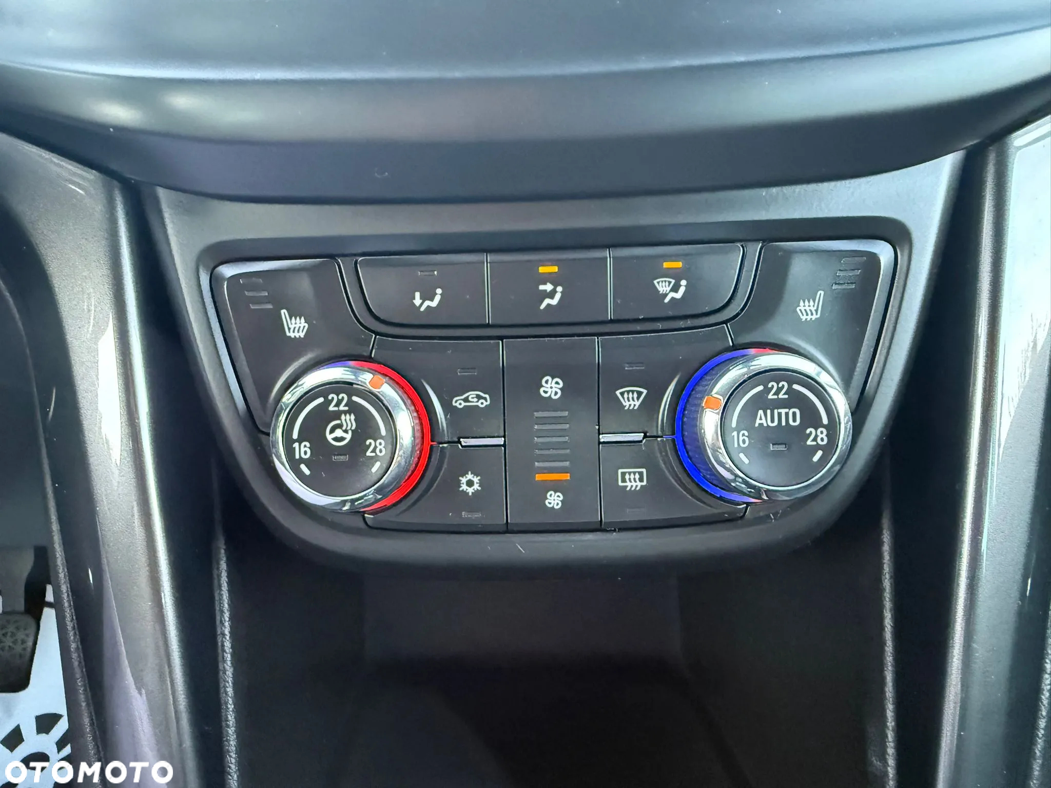 Opel Zafira 2.0 CDTI Plus EcoFLEX S&S - 29