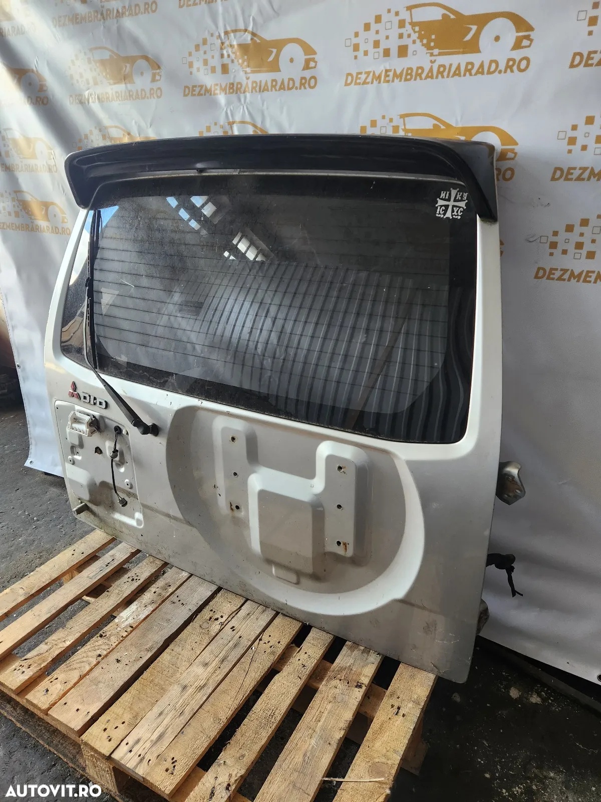 Haion Hayon Cu Luneta Mitsubishi Pajaro MK3 Model 4-5 Usi - Dezmembrari Arad - 5