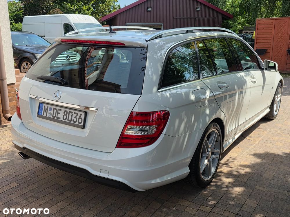 Mercedes-Benz Klasa C 180 BlueEFFICIENCY Avantgarde - 11