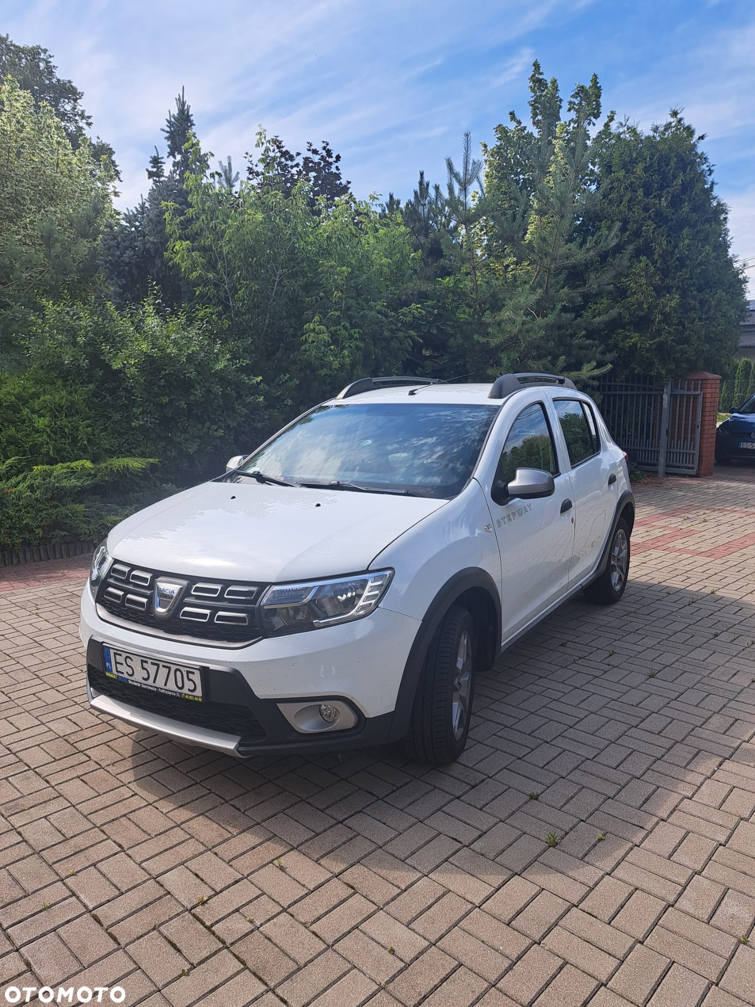Dacia Sandero 0.9 TCe Connected by Orange S&S - 6