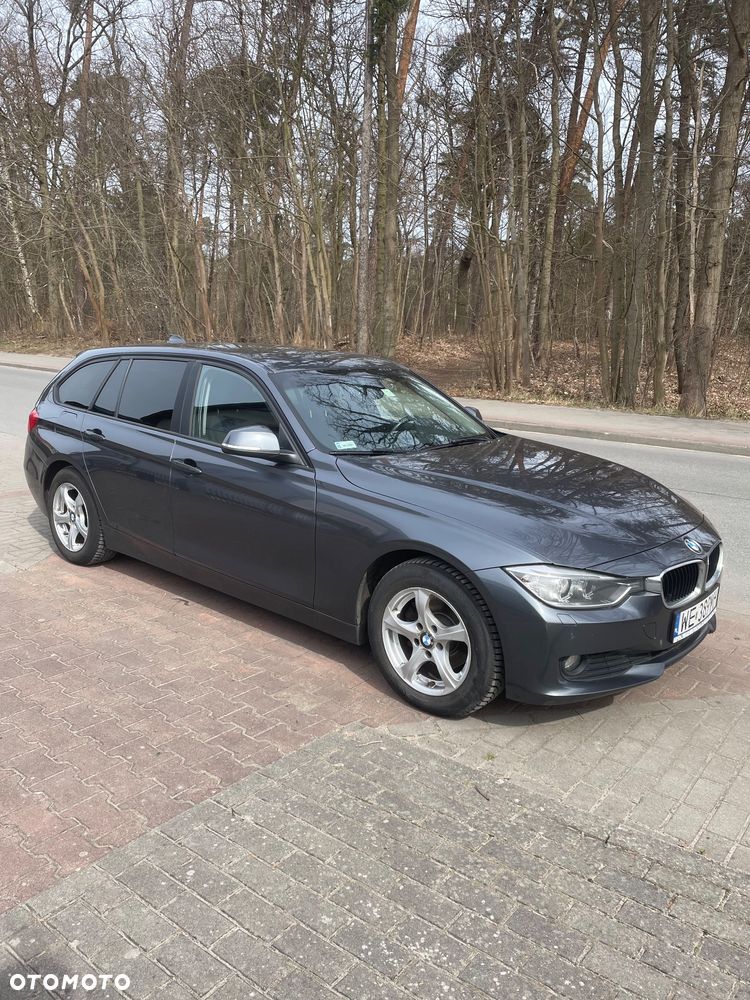 BMW Seria 3 318d DPF Edition Exclusive - 18