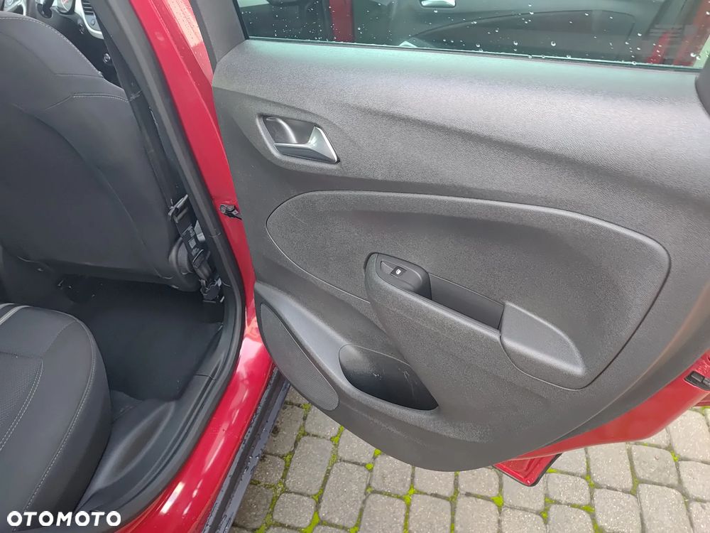 Opel Crossland X - 13