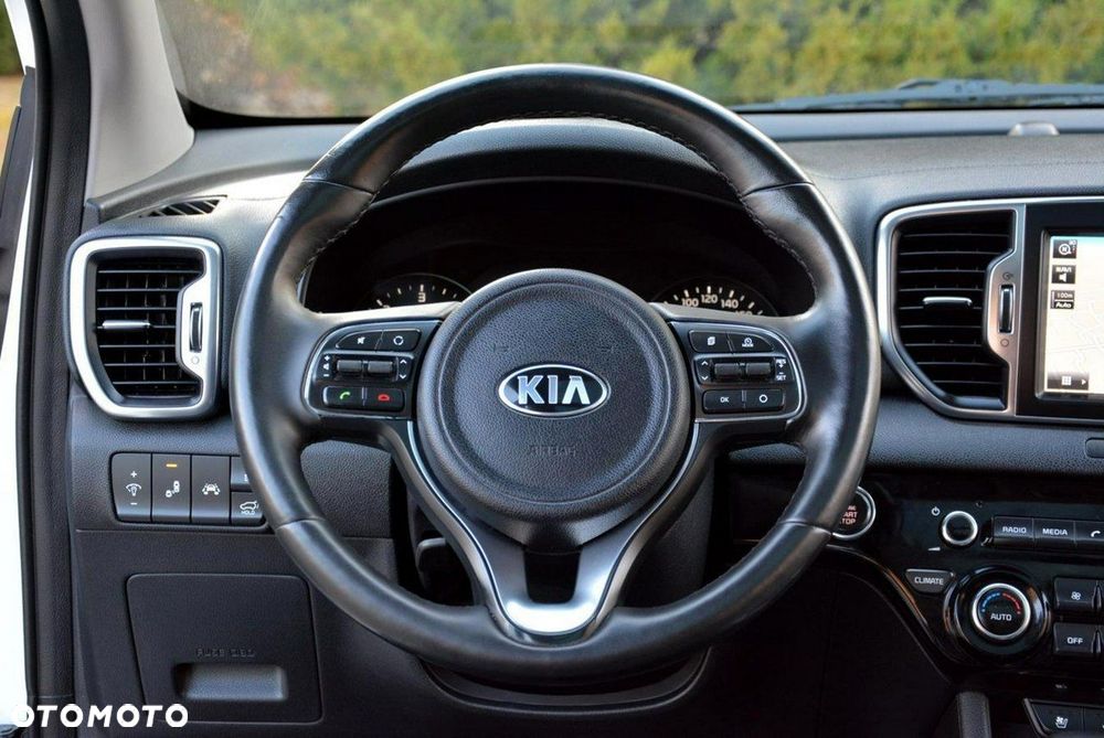 Kia Sportage 2,0 CRDI AWD Platinum - 25