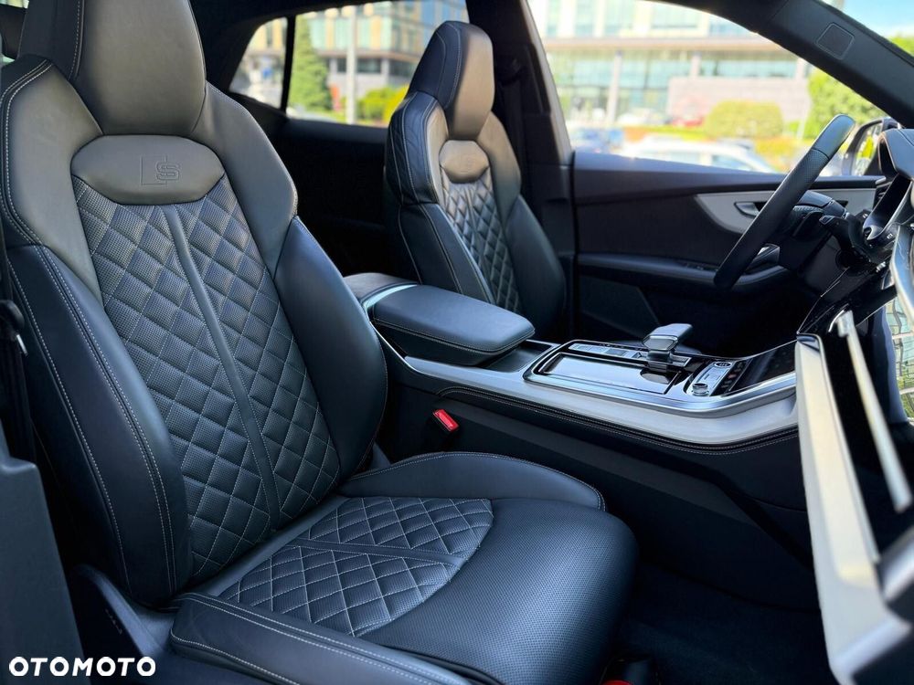 Audi Q8 50 TDI mHEV Quattro Tiptronic - 29
