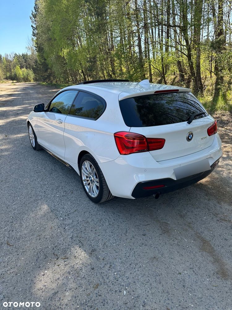 BMW Seria 1 120i M Sport - 4