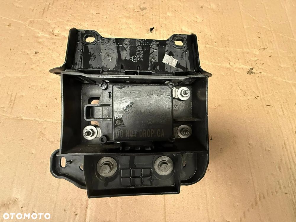 Renault Clio V radar z mocowaniem nr 284475853R