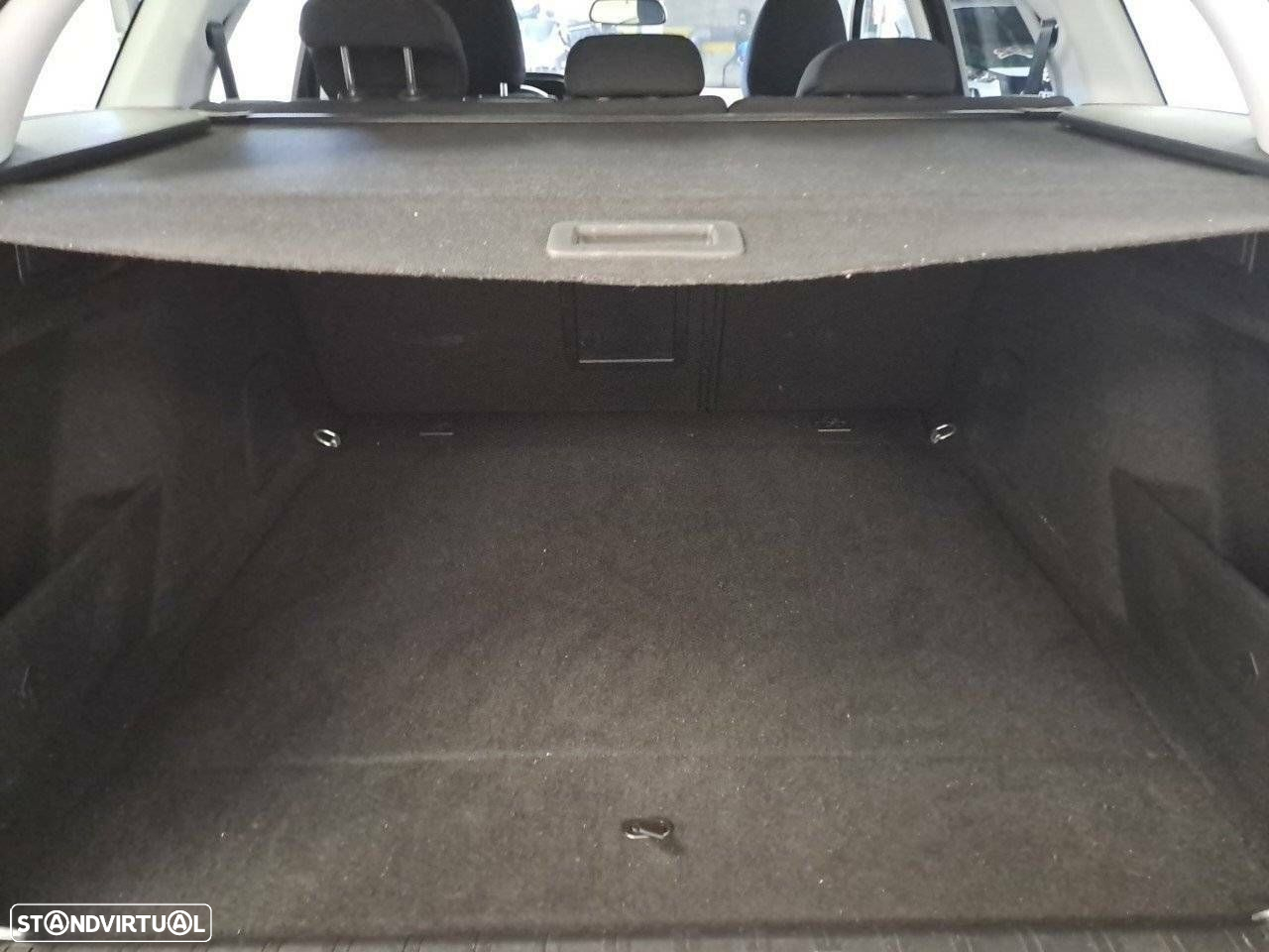 Peugeot 308 1.6 BlueHDi Style - 6