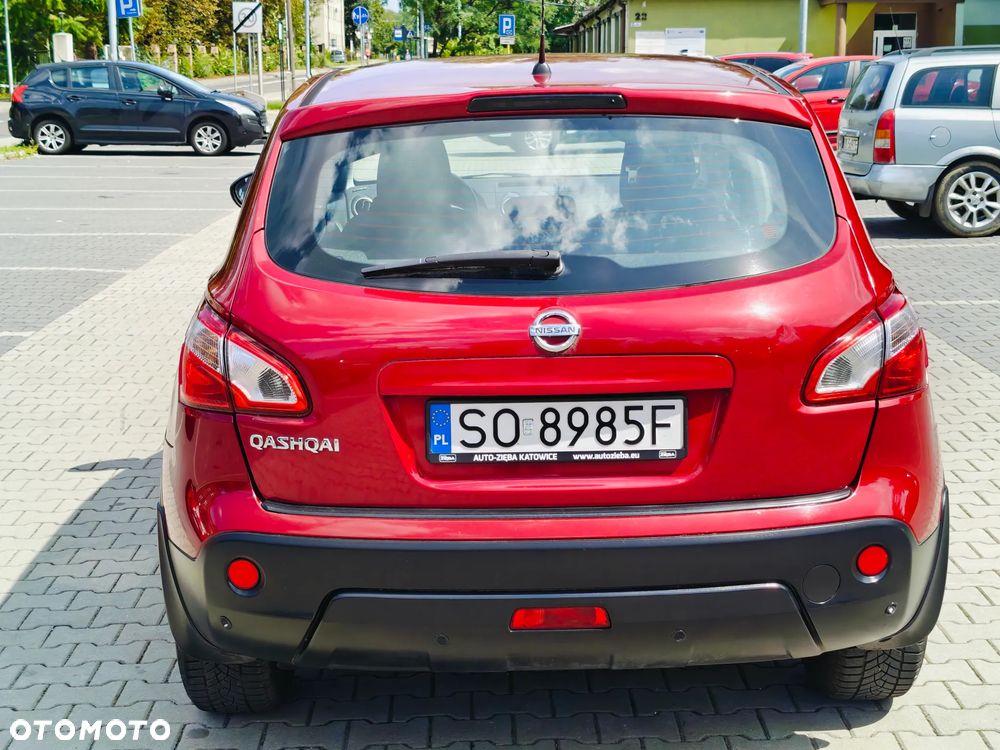 Nissan Qashqai 1.6 360 S/S - 12