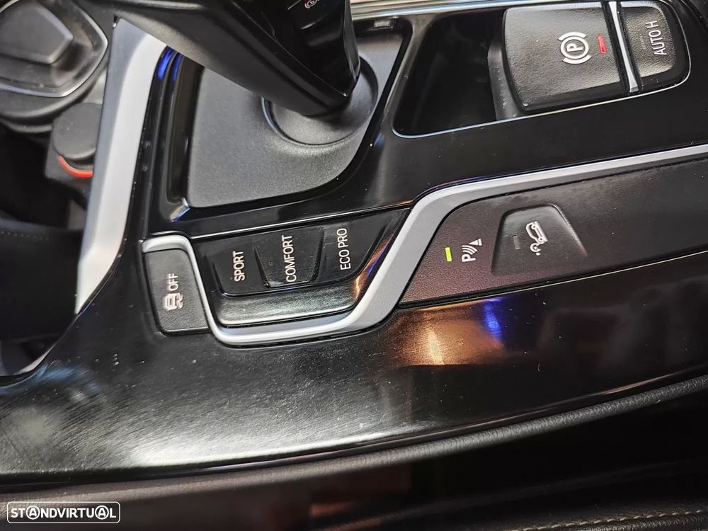 BMW X4 20 d xDrive XLine Auto - 33