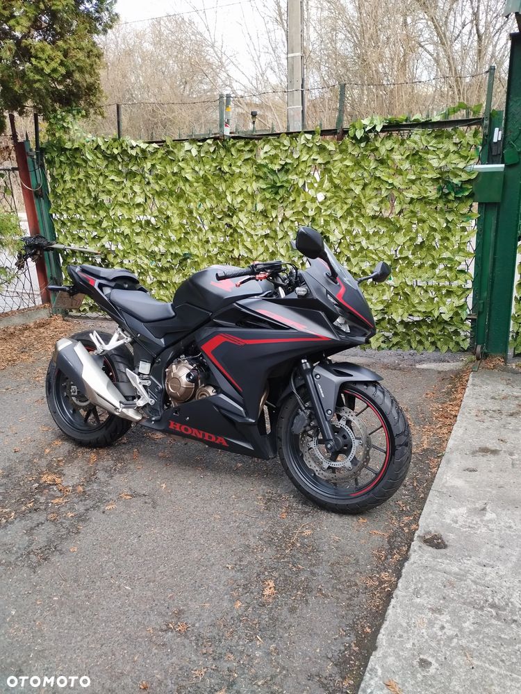 Honda CBR - 1