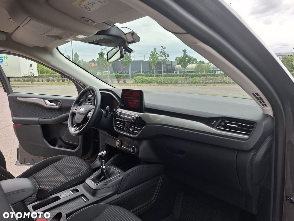 Ford Kuga 1.5 EcoBoost FWD Titanium - 5