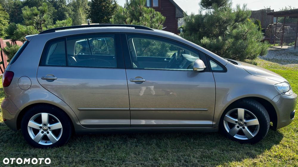 Volkswagen Golf Plus 1.6 Comfortline - 9