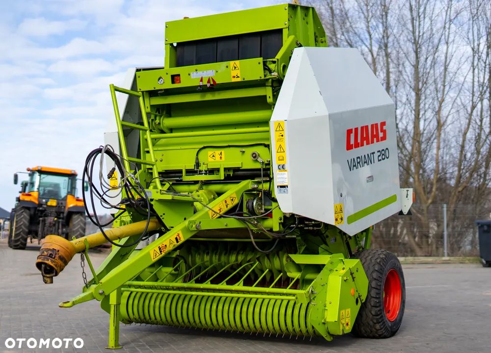 Claas VARIANT 280 Stan Idealny Posiadam wiele maszyn Prasa Ciągnik Rozrzutnik - 9