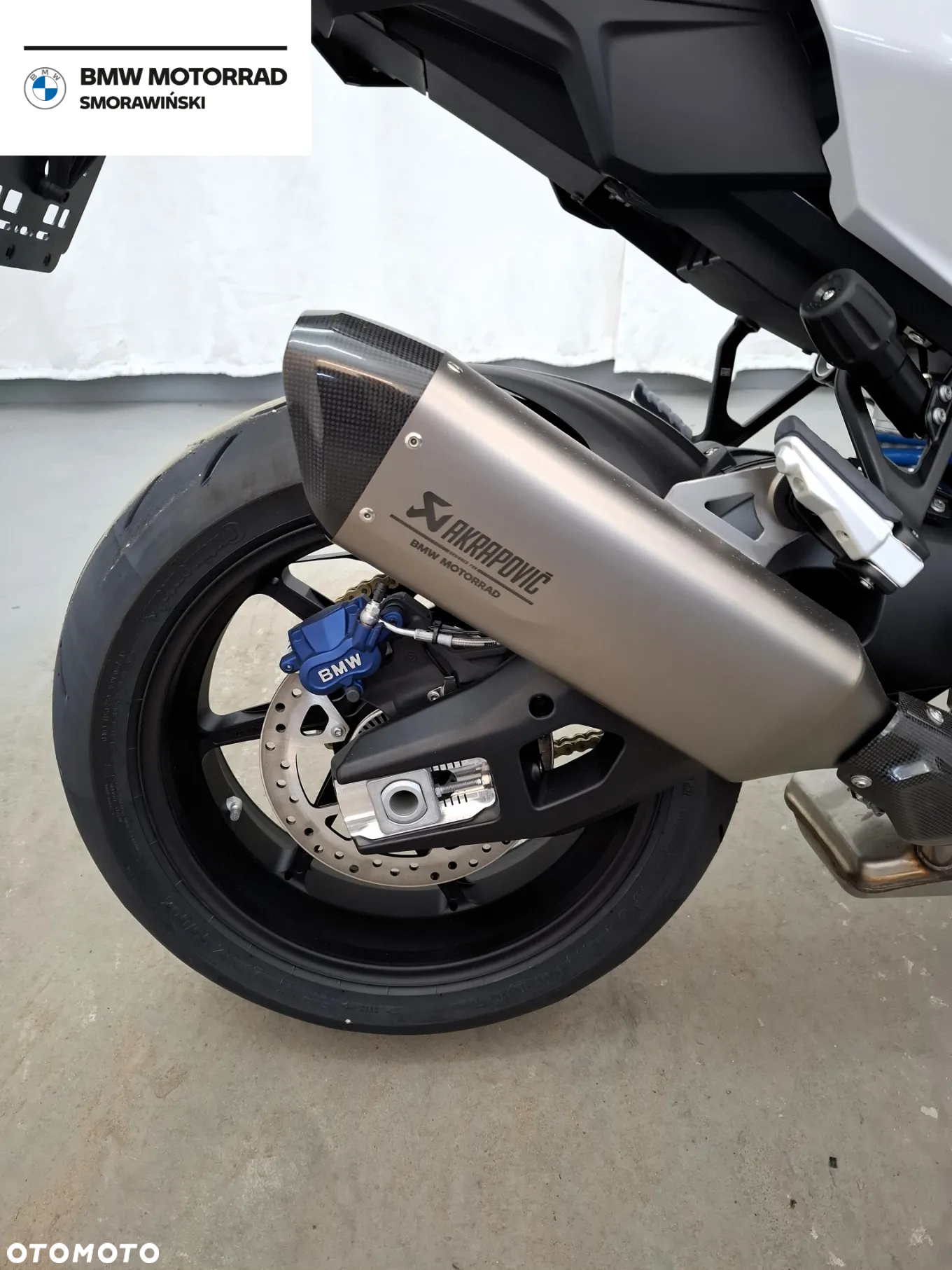 BMW S - 13