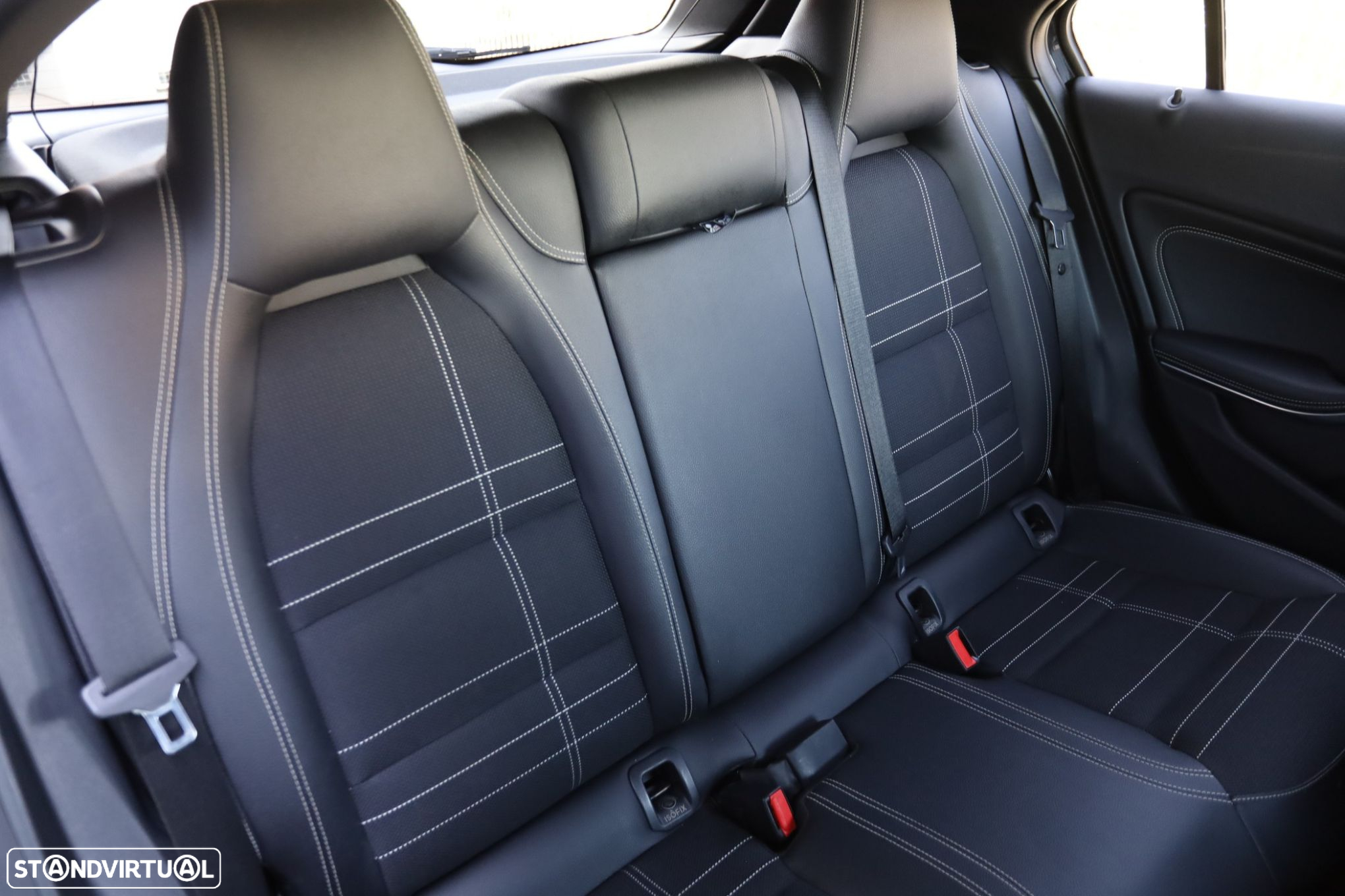 Mercedes-Benz A 180 d Urban - 15