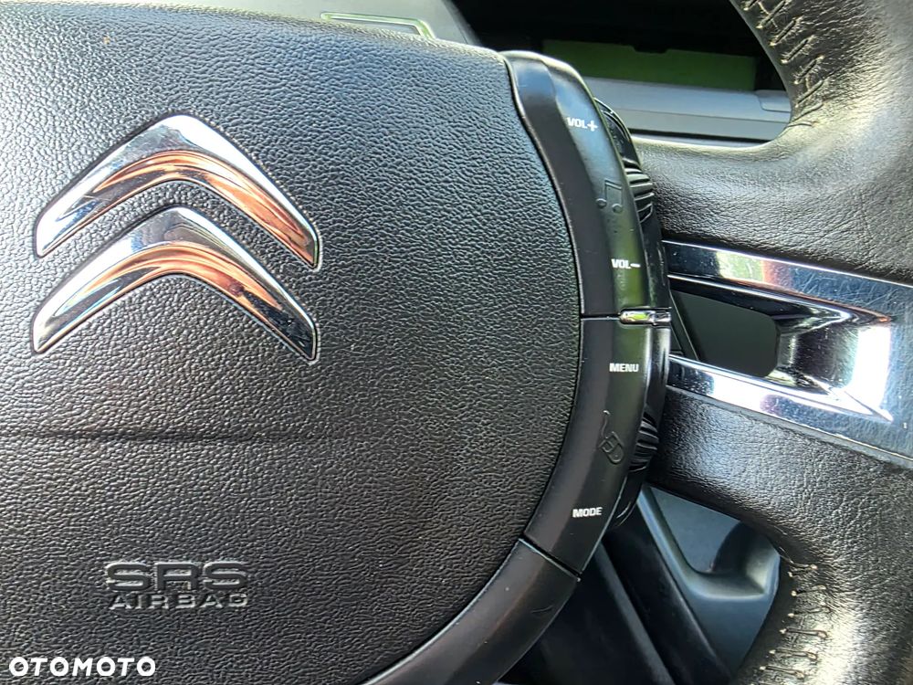 Citroën C4 Grand Picasso 2.0 HDi Exclusive - 17