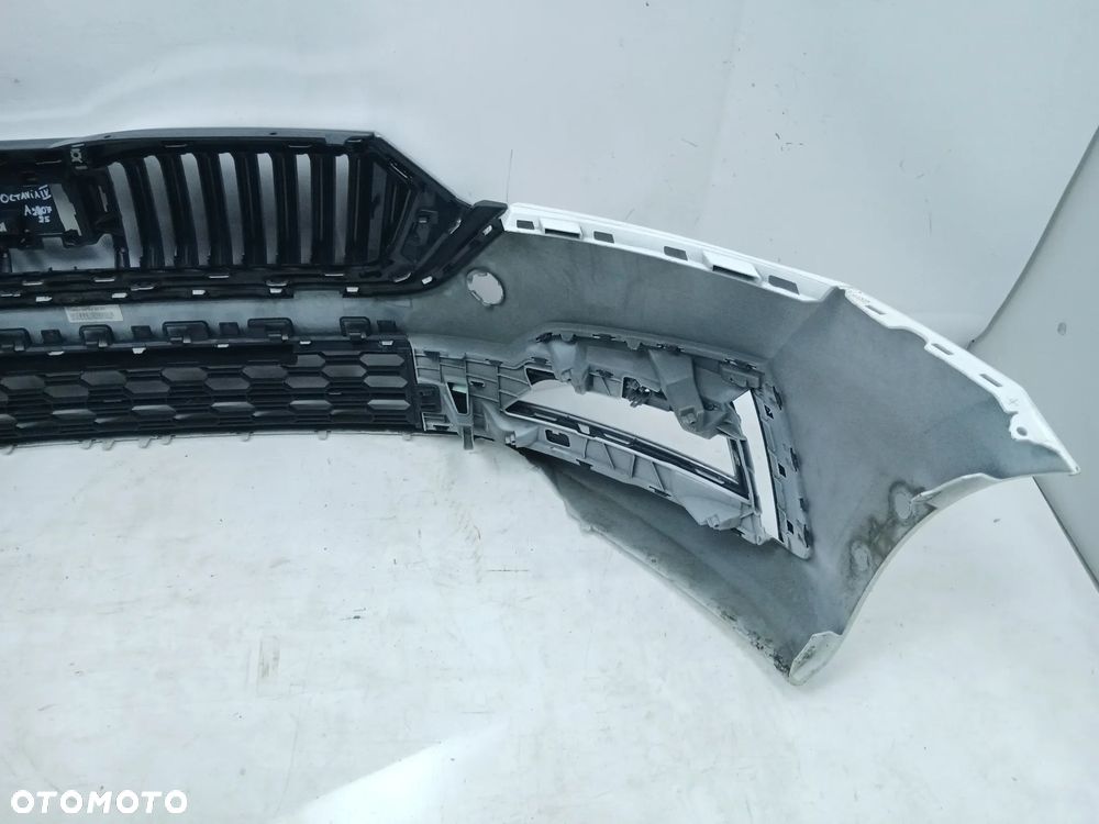 Zderzak przód przedni Skoda Octavia IV 2020- - 9