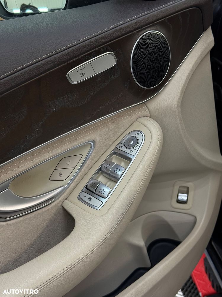 Mercedes-Benz C - 3