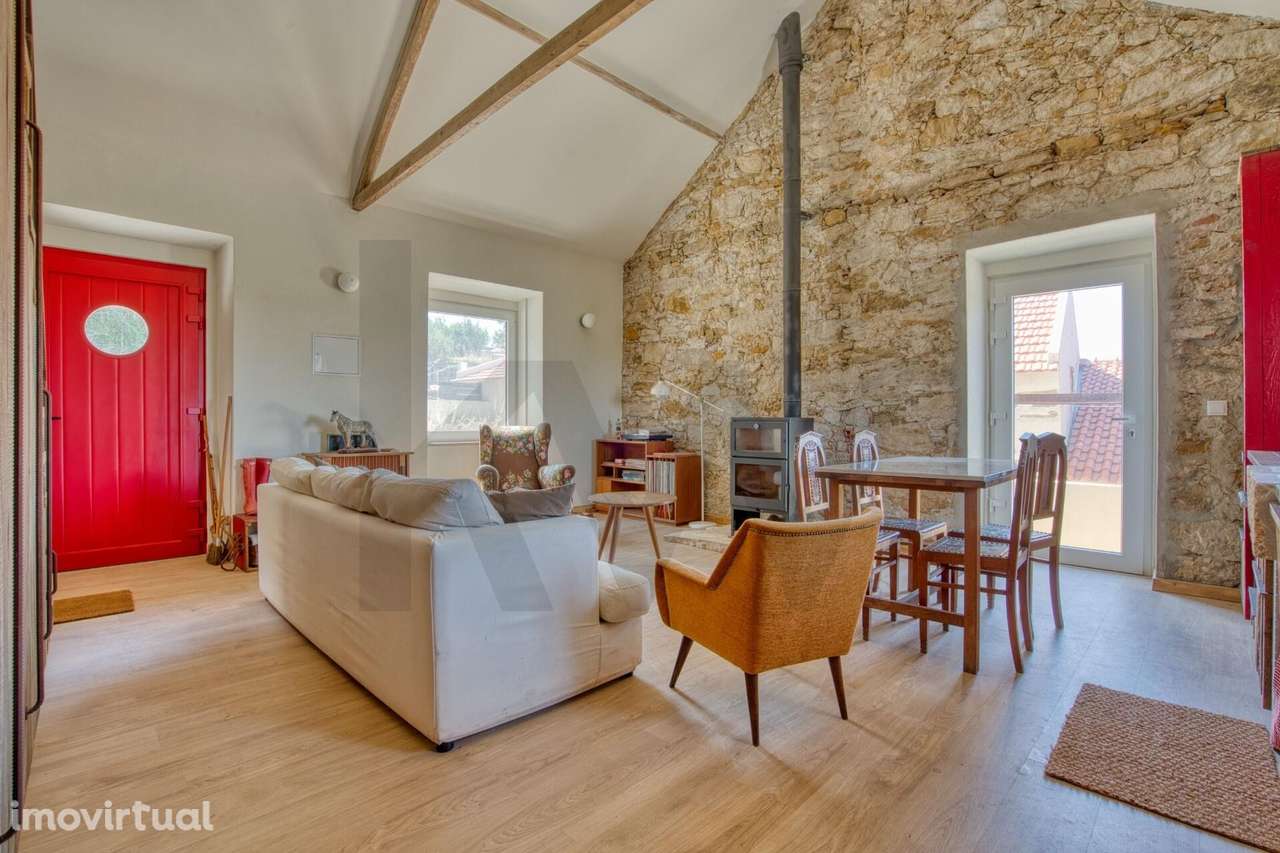 Quintinha com moradias T2 e T1 e Atelier para venda em Matas, Lourinhã - Grande imagem: 2/44