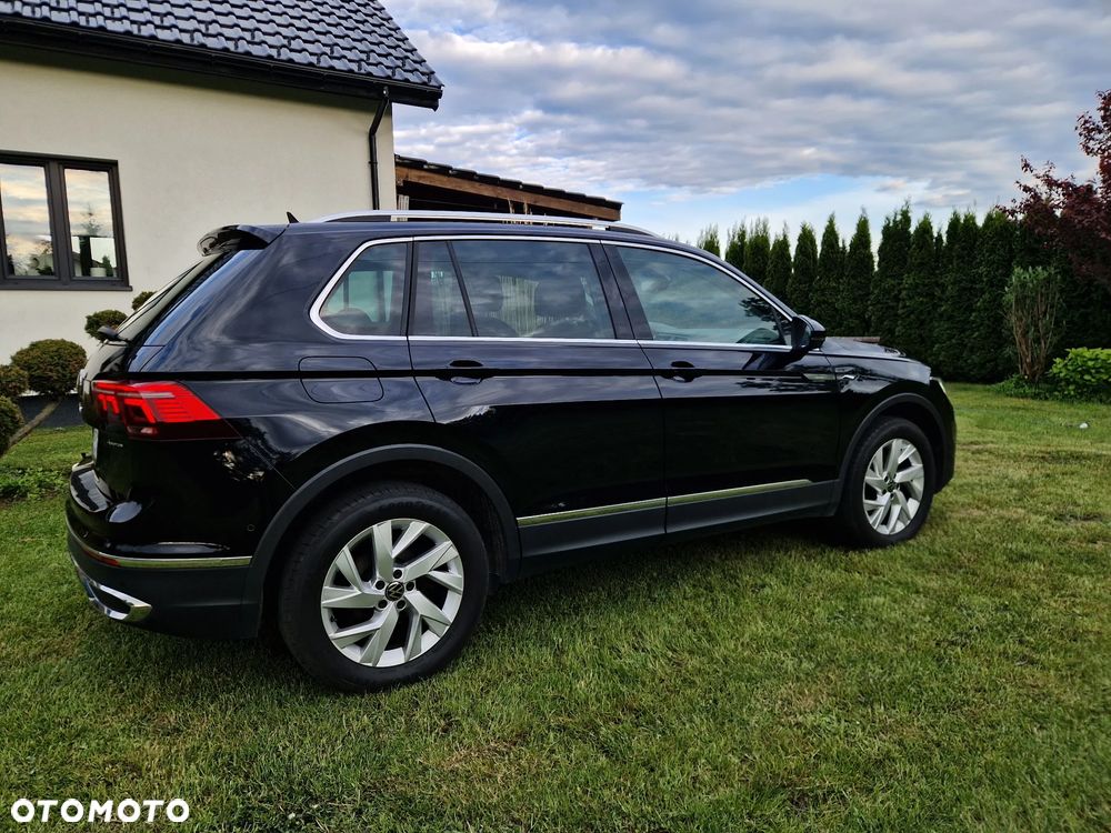 Volkswagen Tiguan 2.0 TDI SCR 4Mot Elegance DSG - 28