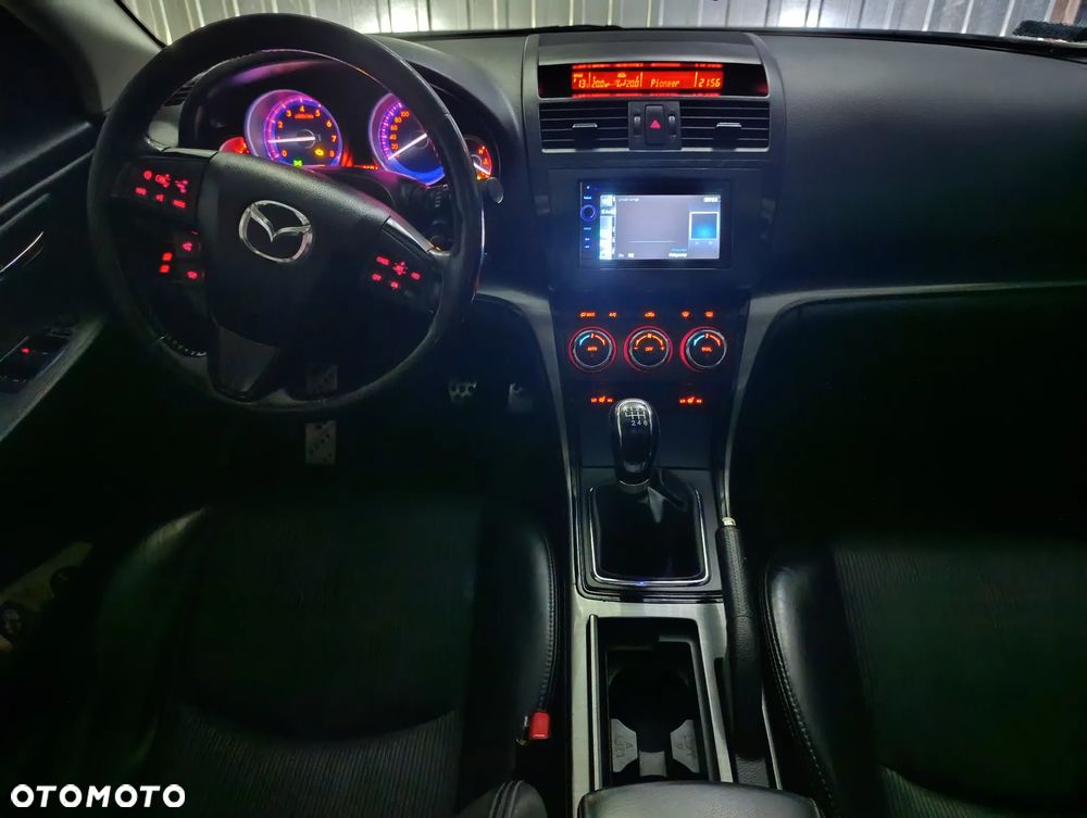 Mazda 6 2.0 Exclusive + - 4