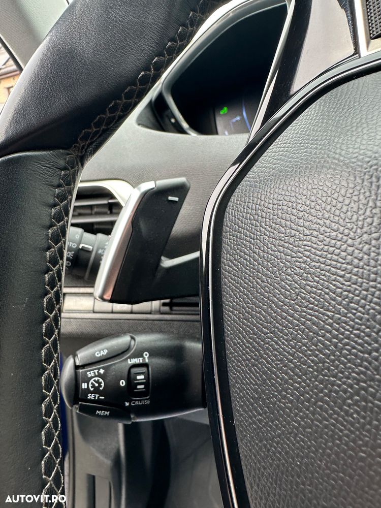 Peugeot 3008 BlueHDi 120 Stop & Start EAT6 Allure - 26